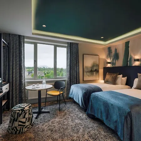 Hotel67 At Gleneagle 4*