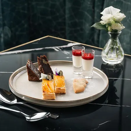 Hotel Hotel67 At Gleneagle