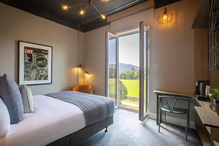 Hotel67 At Gleneagle Hotell 4*