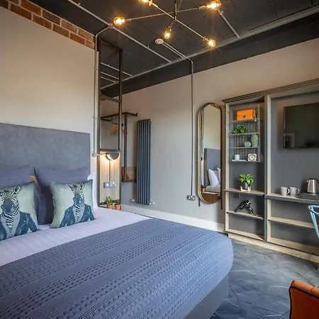 Hotel67 At Gleneagle Отель 4*