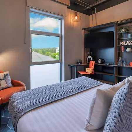 Отель Hotel67 At Gleneagle Килларни